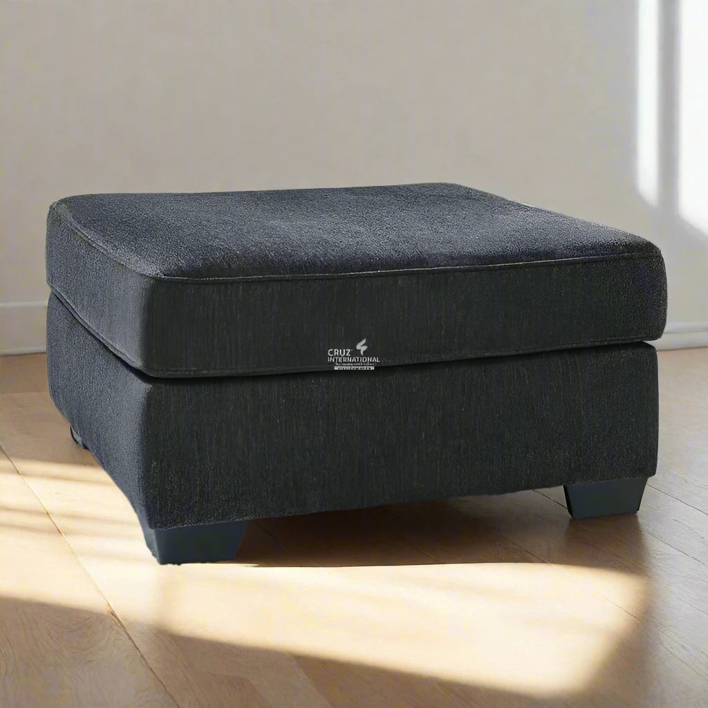 Luxe Velvet Ottoman CRUZ INTERNATIONAL