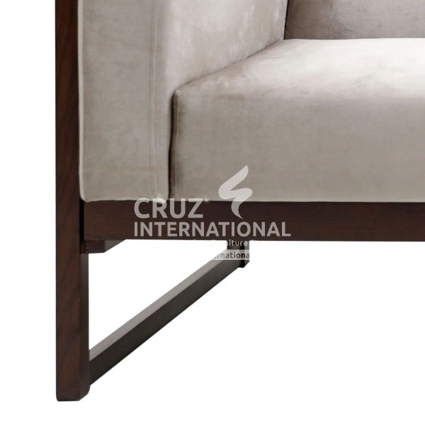 Master Rafael Art Style Raque Sofa | 3 Seaters CRUZ INTERNATIONAL