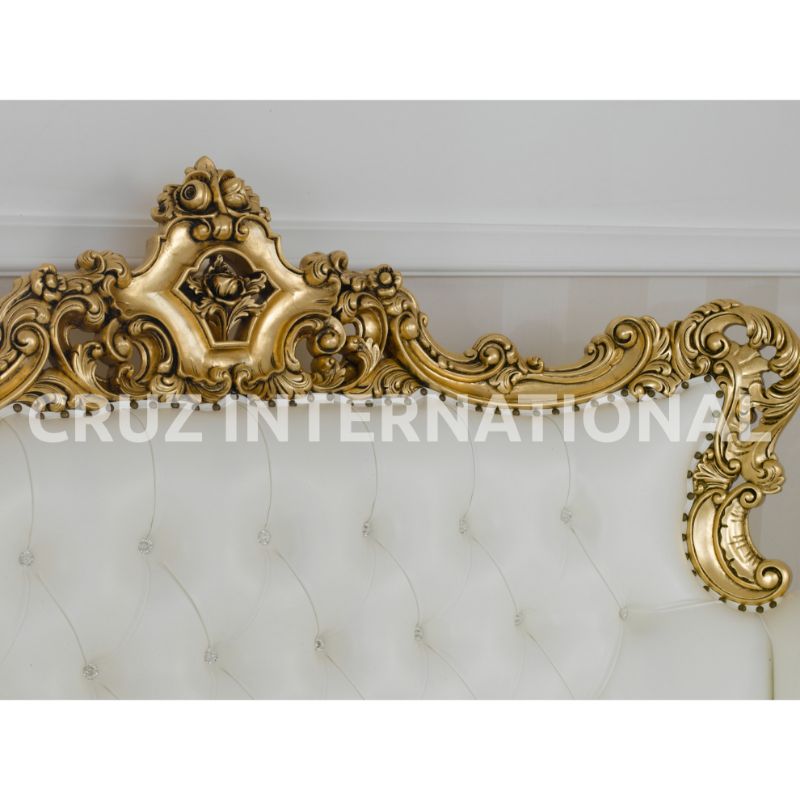 Classic Archie Carving Sofa | Teakwood CRUZ INTERNATIONAL