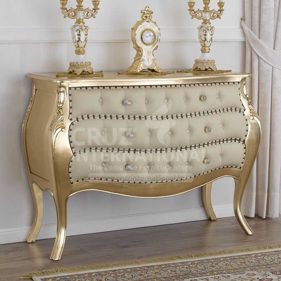 Classic Lawrence Side Table | Standard CRUZ INTERNATIONAL