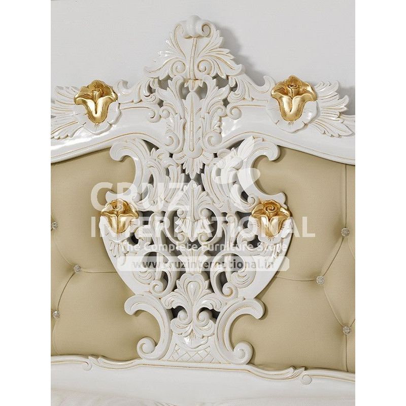 Maharaja Nicolo Carving Bed CRUZ INTERNATIONAL