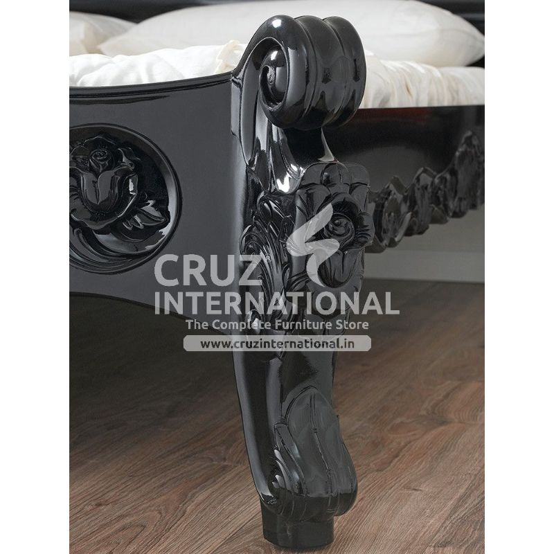 Maharaja Carving Leonardo Bed CRUZ INTERNATIONAL