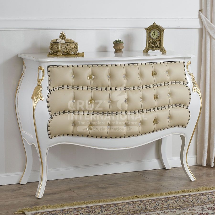 Classic Lawrence Side Table | Standard CRUZ INTERNATIONAL