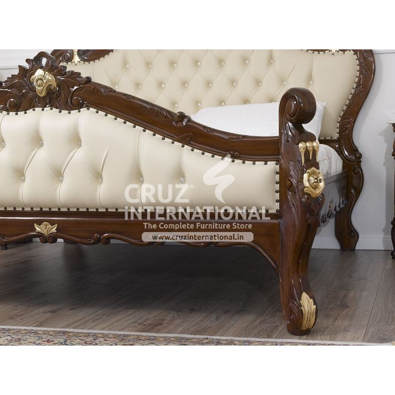 Maharaja Angelica Carving Bed CRUZ INTERNATIONAL