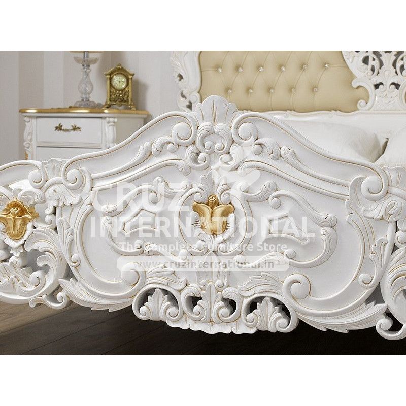 Maharaja Nicolo Carving Bed CRUZ INTERNATIONAL