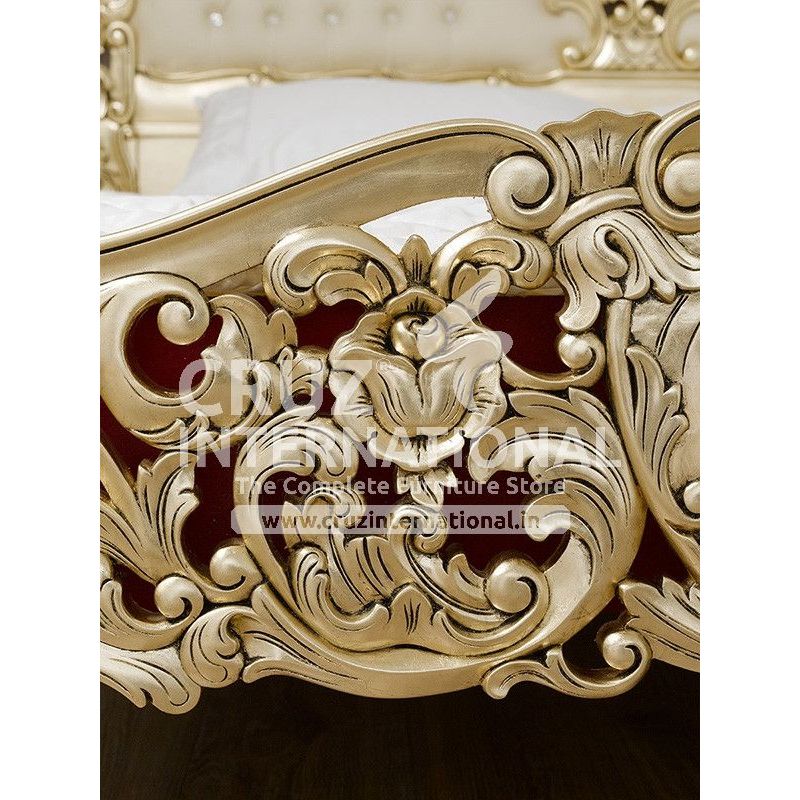 Maharaja Carving Riccardo Bed CRUZ INTERNATIONAL