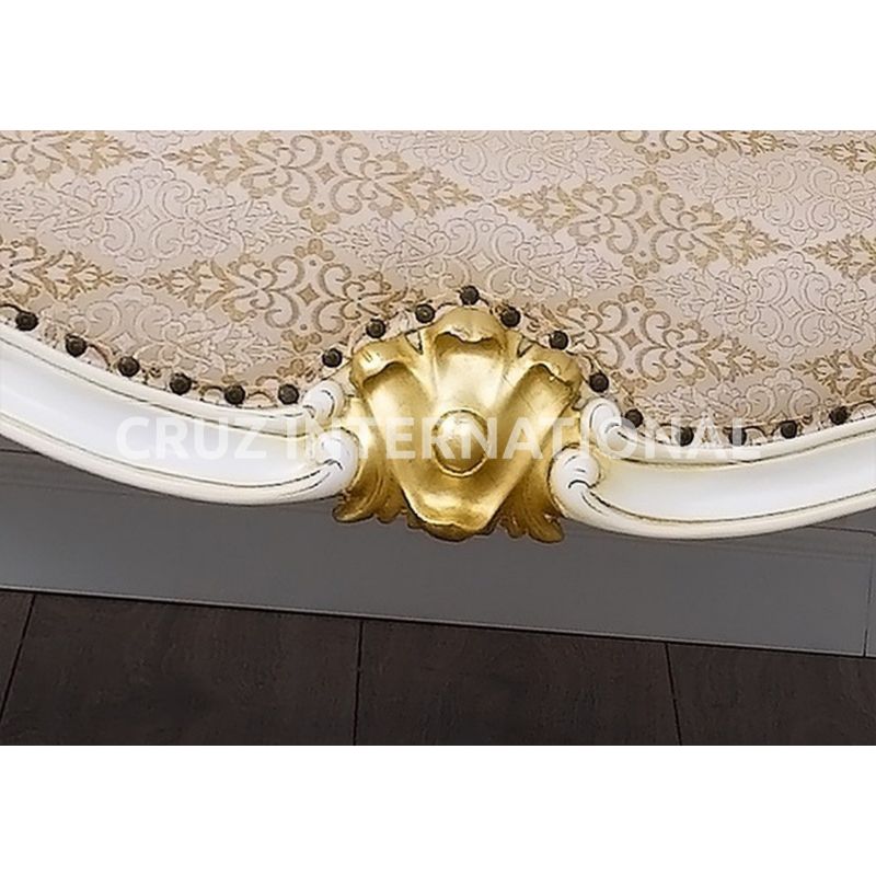 Classic Henry Carving Sofa | Standard CRUZ INTERNATIONAL