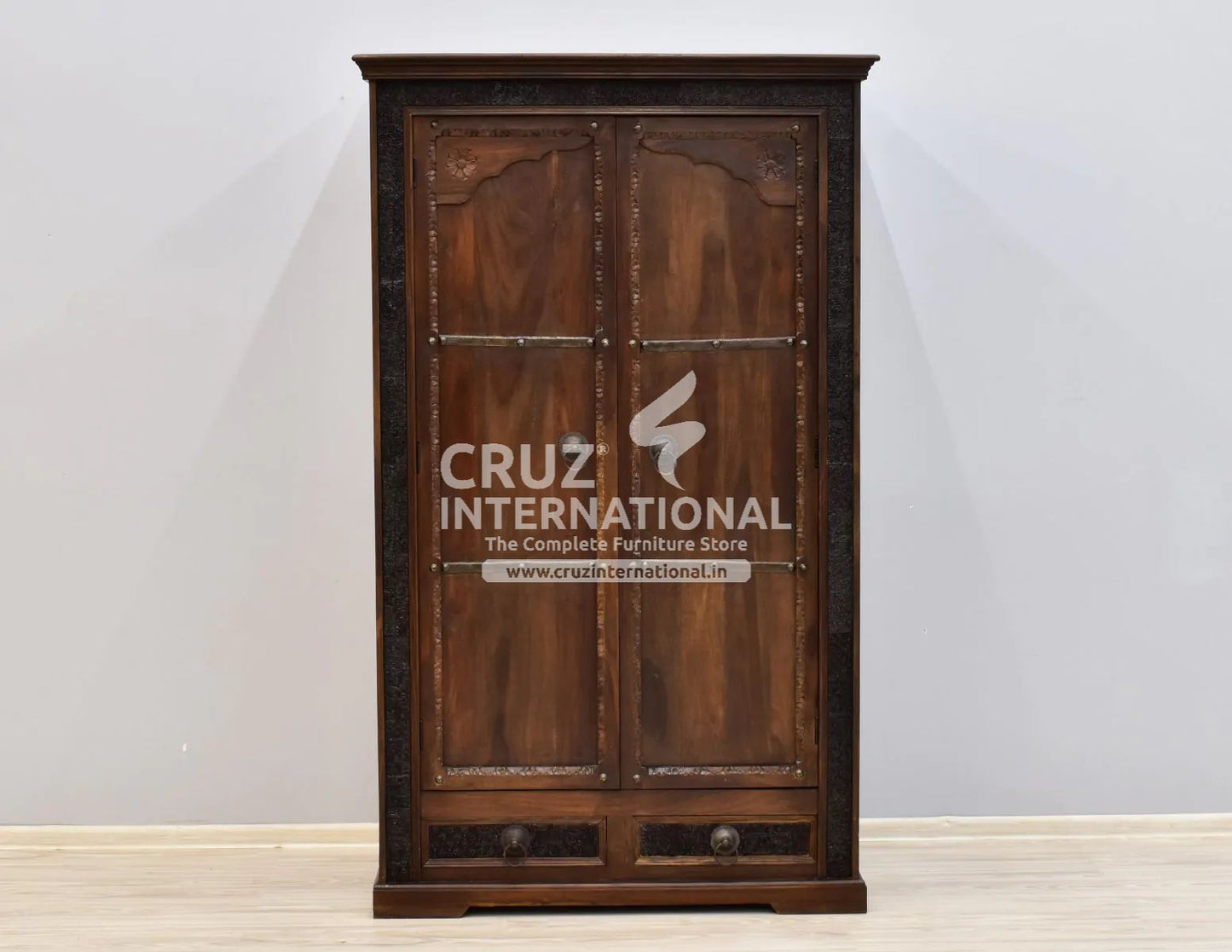 Classic Elisa Almirah & Wardrobe | Standard | Brown CRUZ INTERNATIONAL
