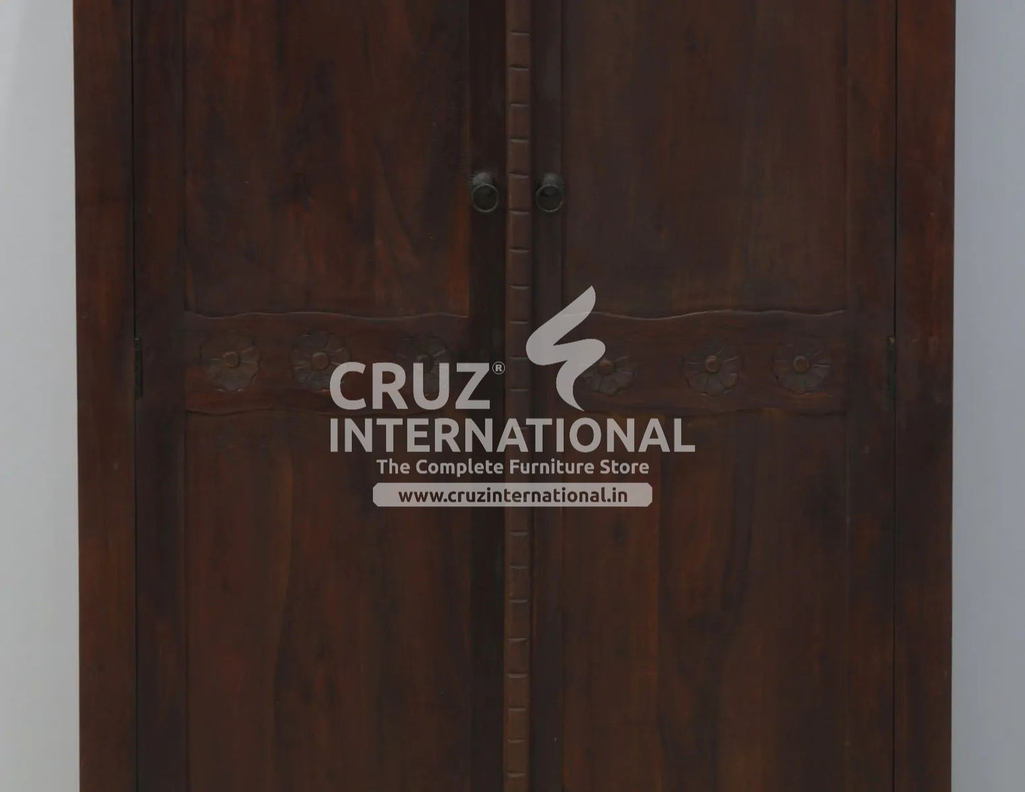 Classic Esperanza Almirah & Wardrobe | Standard | CRUZ INTERNATIONAL