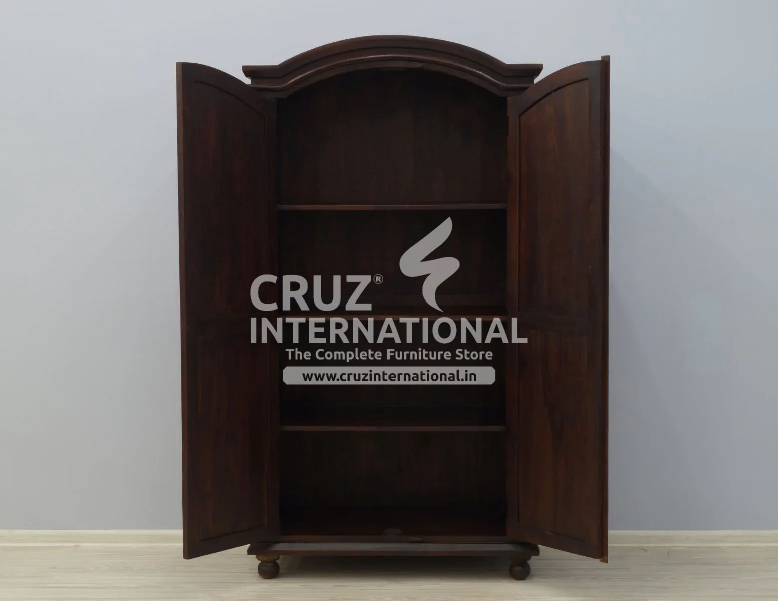 Classic Esperanza Almirah & Wardrobe | Standard | CRUZ INTERNATIONAL