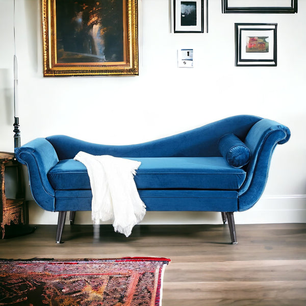 Classic Settee & Couch – Velvet Upholstery - Settee & Diwaan - CRUZ INTERNATIONAL - Furniture Store