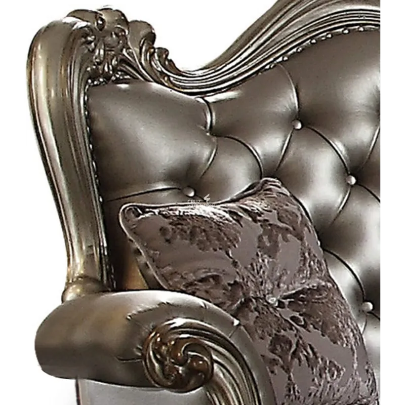 Royal Carved 3 Seaters Sofa CRUZ INTERNATIONAL
