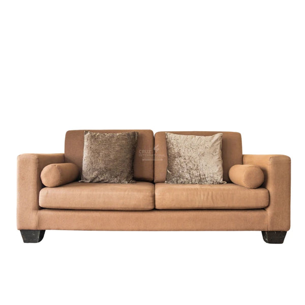Modern Matthew Sofa - Sofa - CRUZ INTERNATIONAL - Furniture Store