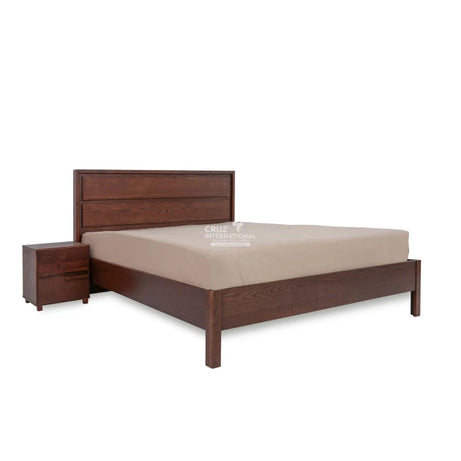 Modern Samantha Classic Gaia Bed | Side table