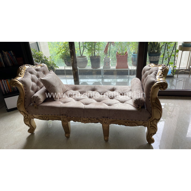 Classic Ezra Carving Settee