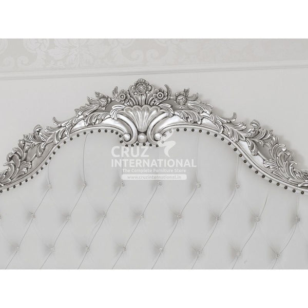 Maharaja Bianca Carving Bed CRUZ INTERNATIONAL