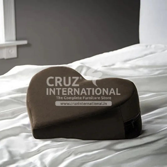 Dil Shape Pillow CRUZ INTERNATIONAL
