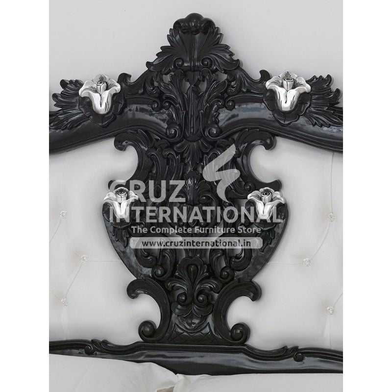 Maharaja Gabriel Carving Bed CRUZ INTERNATIONAL