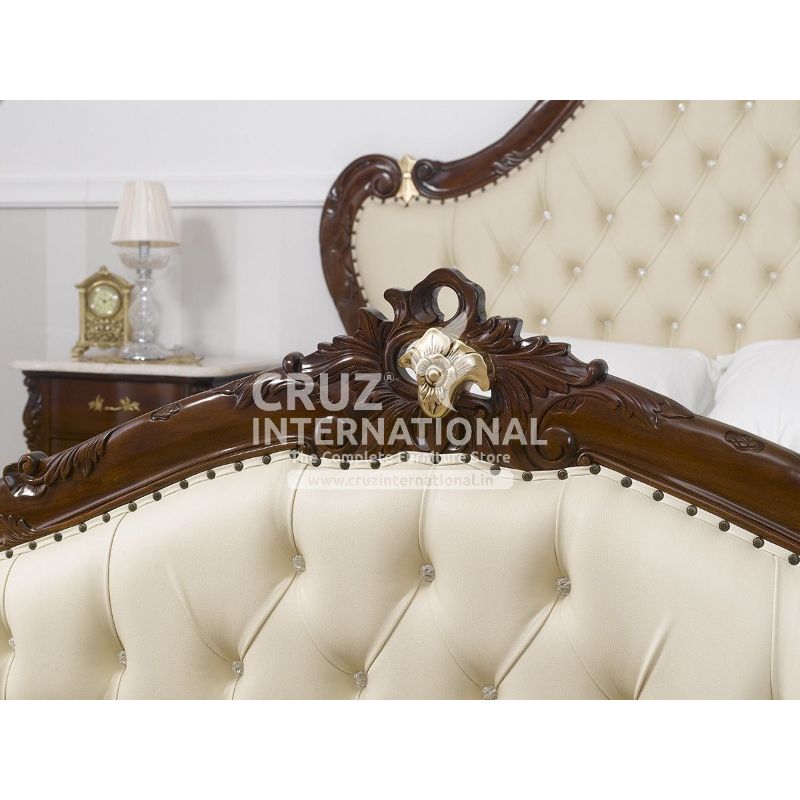 Maharaja Angelica Carving Bed CRUZ INTERNATIONAL
