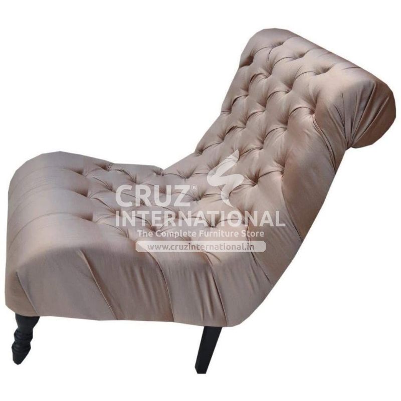 Modern Swiss Living Room Chair | Set of 1 CRUZ INTERNATIONAL