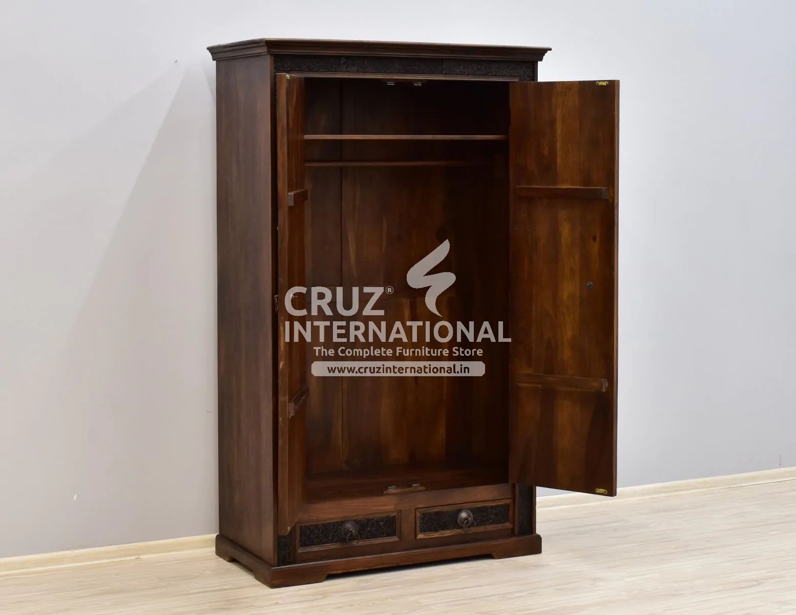 Classic Elisa Almirah & Wardrobe | Standard | Brown CRUZ INTERNATIONAL
