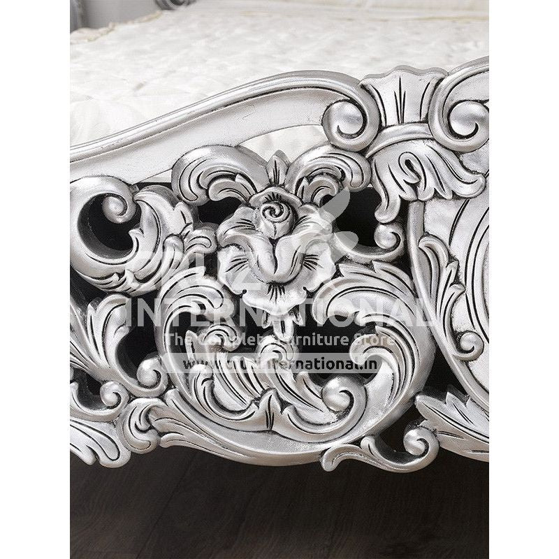 Maharaja Carlotta Silvar Carving Bed (Silver Antique Finish) CRUZ INTERNATIONAL