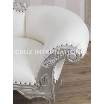 Classic Emilio Carving Settee | Standard CRUZ INTERNATIONAL