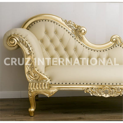 Classic Emilio Carving Settee | Standard CRUZ INTERNATIONAL