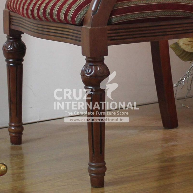 Vintage Zenobia Living Room Chair | Standard | Set of 2 CRUZ INTERNATIONAL